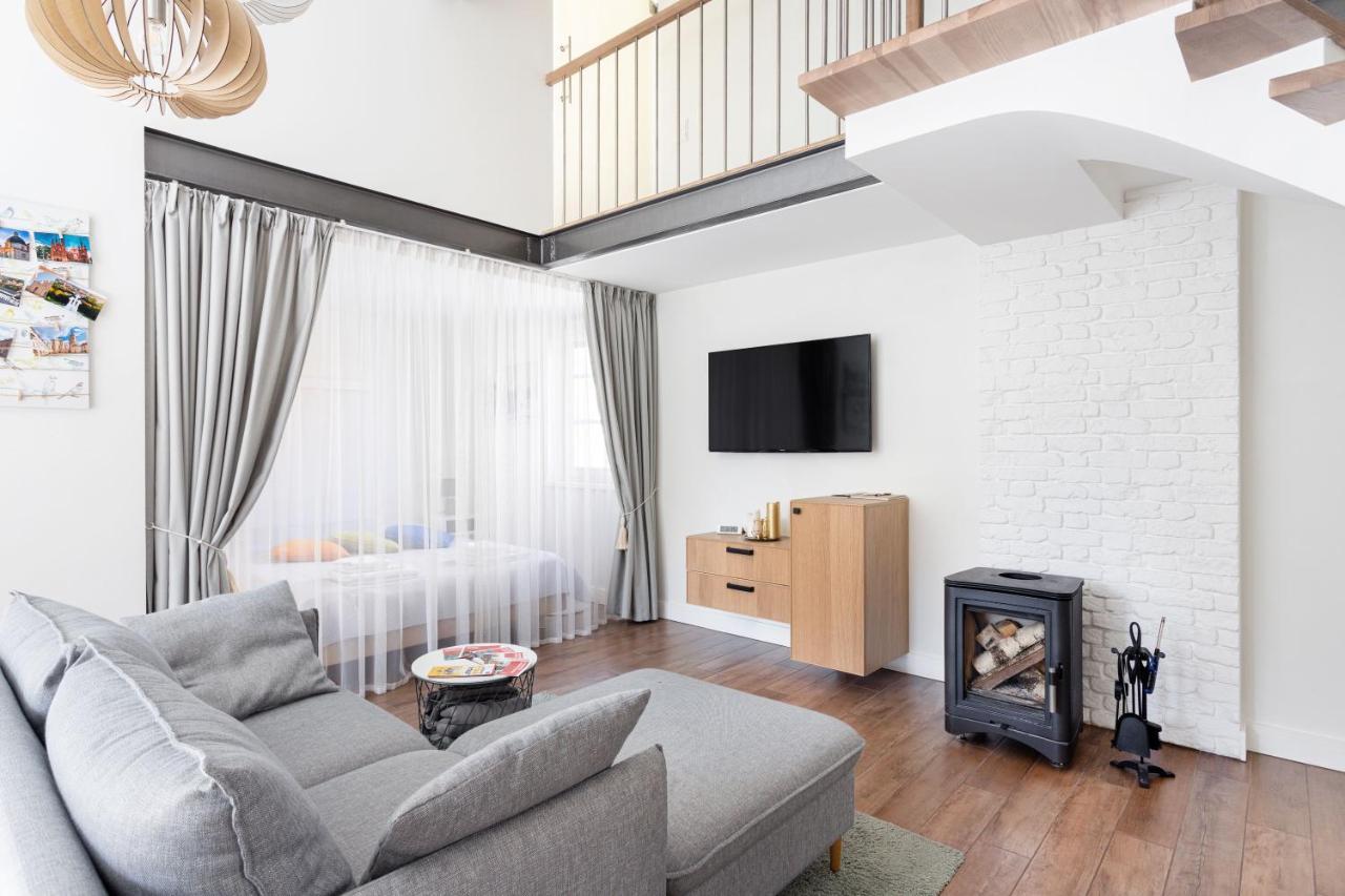 3 Bedroom Apartment 24H Self Check In, Free Parking, Ac, Fireplace Vilnius Exterior photo