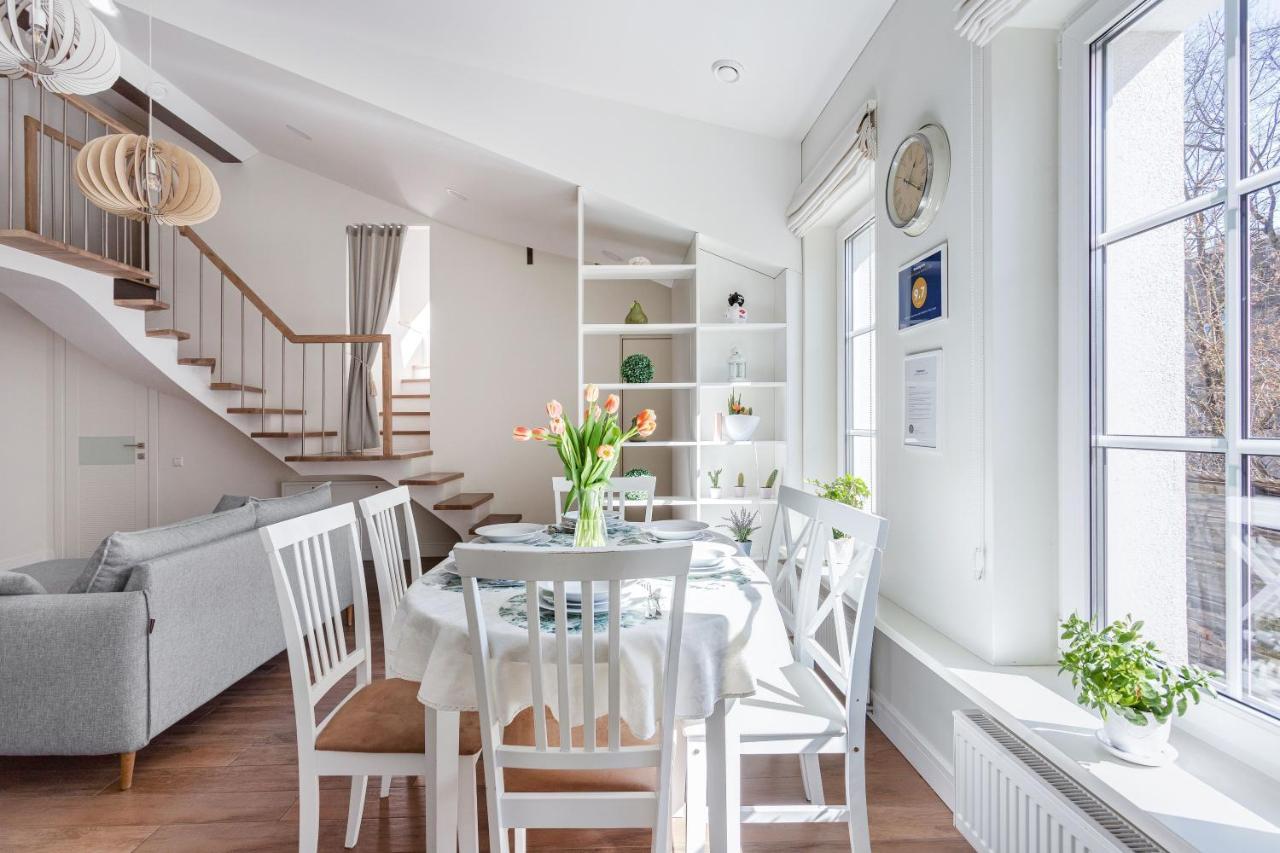 3 Bedroom Apartment 24H Self Check In, Free Parking, Ac, Fireplace Vilnius Exterior photo