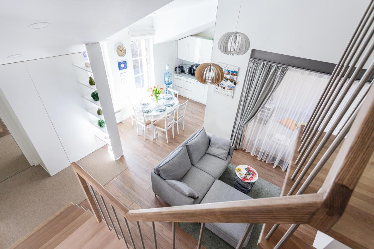 3 Bedroom Apartment 24H Self Check In, Free Parking, Ac, Fireplace Vilnius Exterior photo